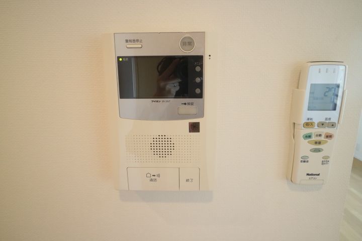 セキュリティ　モニターホン※参考写真