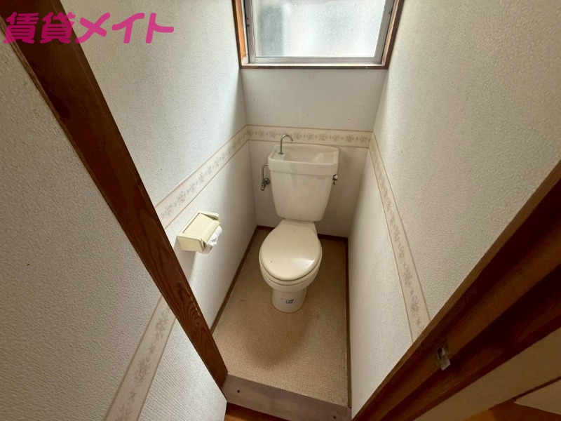 トイレ　反転タイプ参考写真