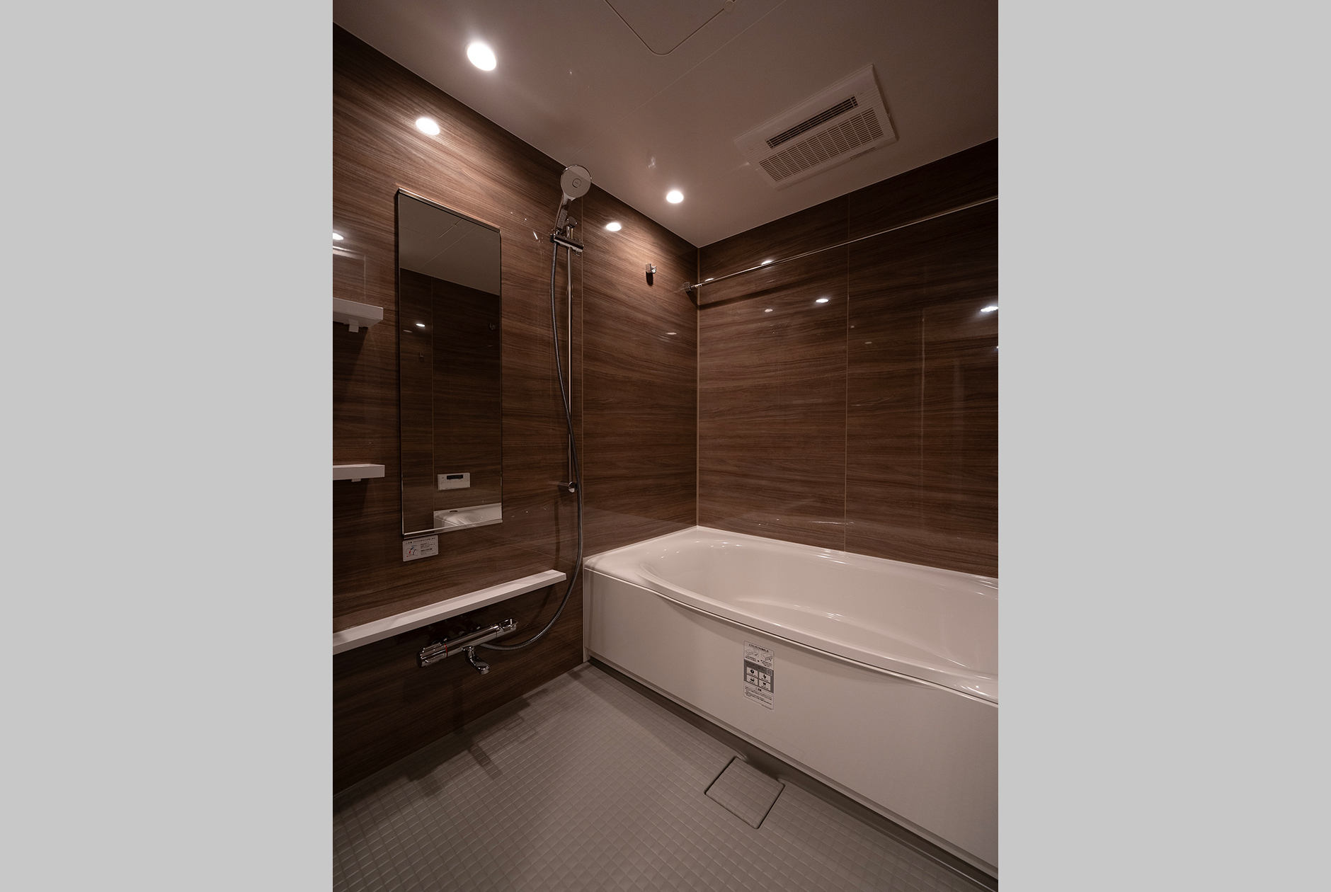 THE AKASAKA RESIDENCE S.O.Aの風呂写真
