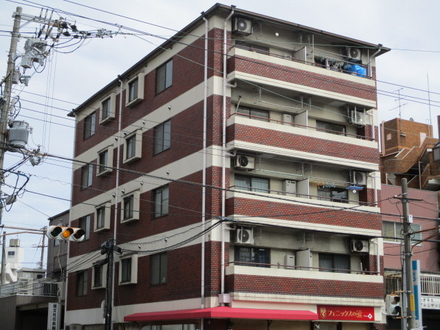 建物外観　オシャレな外観です