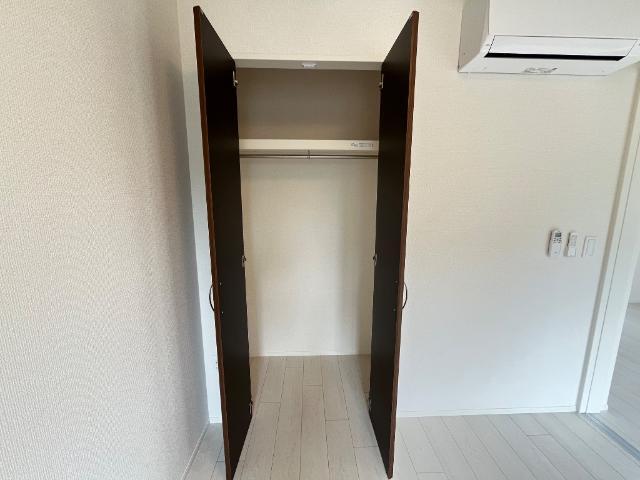 収納　クローゼット