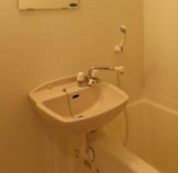 洗面設備　※別部屋の参考写真です。