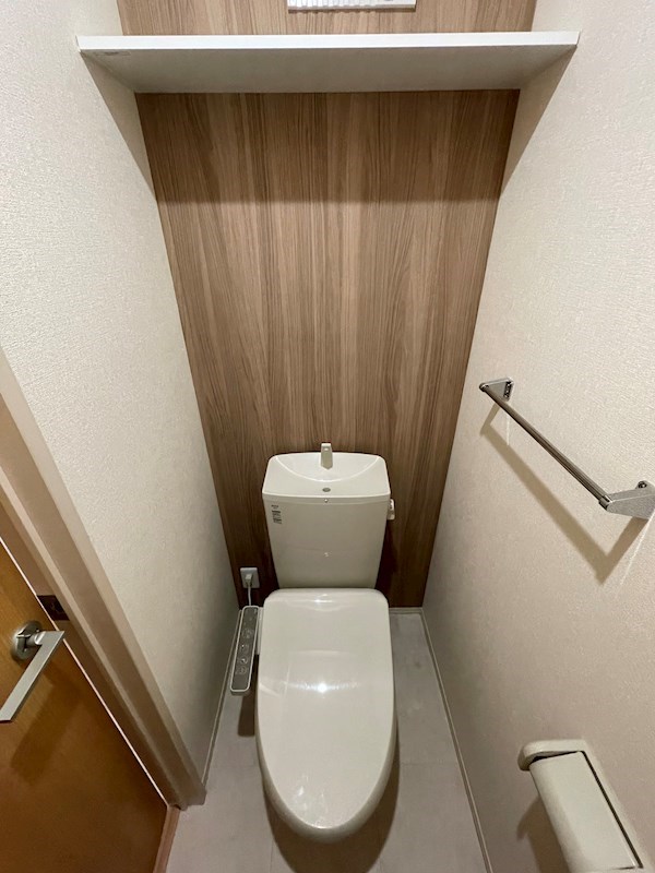 トイレ　※他のお部屋です、ご参考までに