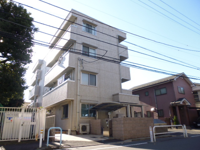 建物外観　駅徒歩4分の好立地にある物件です！