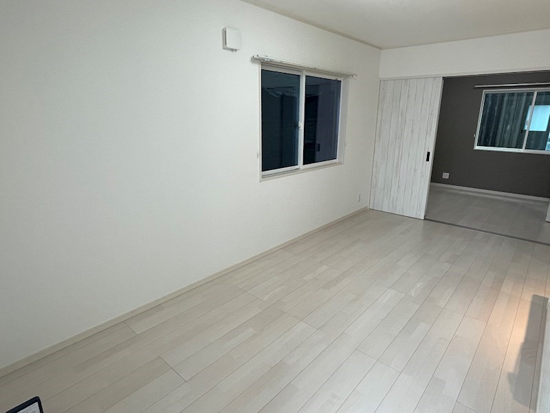 居室・リビング　※別部屋参考写真※