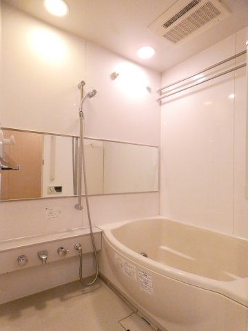 バス・シャワールーム　バス※別部屋参考写真