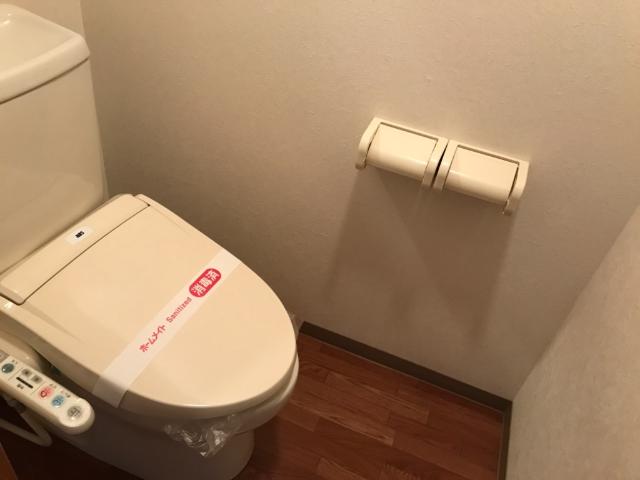トイレ　トイレ