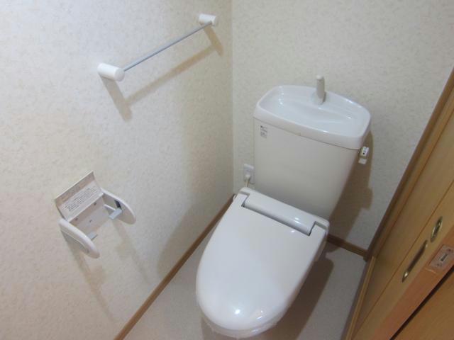 ヴィラ・デル・マーレAのトイレ写真