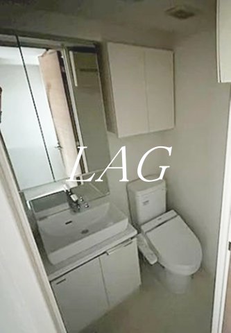 洗面設備　洗面台です。