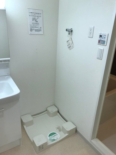 その他設備　室内洗濯機置場