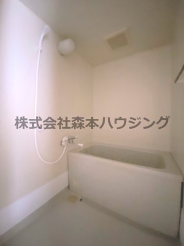 バス・シャワールーム　日々の暮らしに欠かせないお風呂です