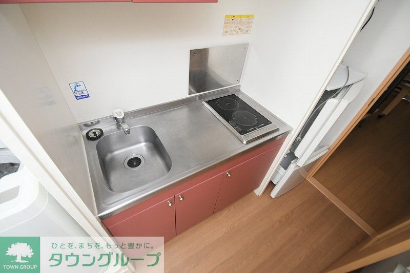 キッチン　シンク広めのため料理快適です♪