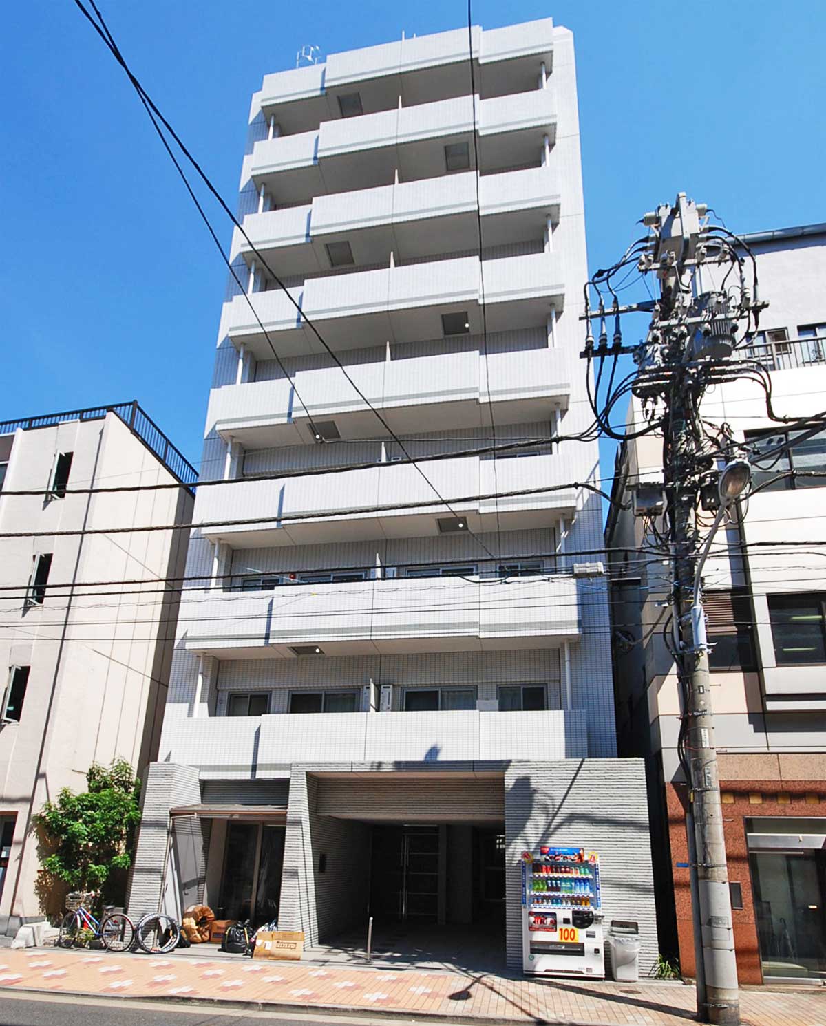 アールクレスト秋葉原の建物外観