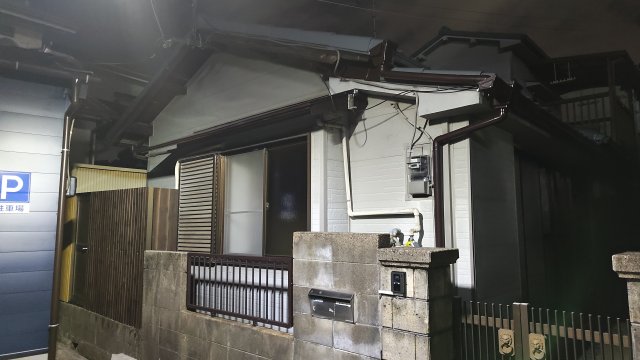 富田町駅前戸建の建物外観