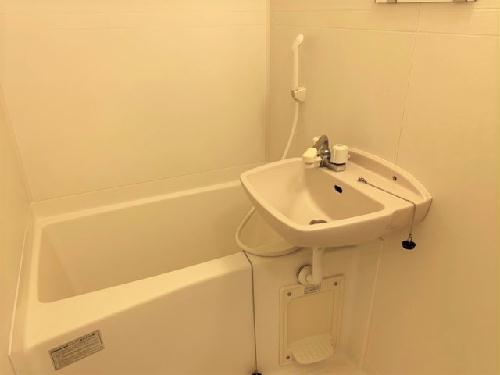 バス・シャワールーム　現況優先