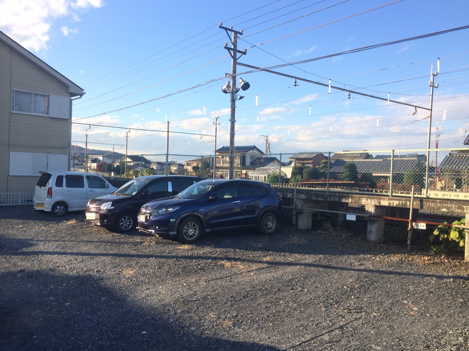 【ＳＴハイツ小前田の駐車場】