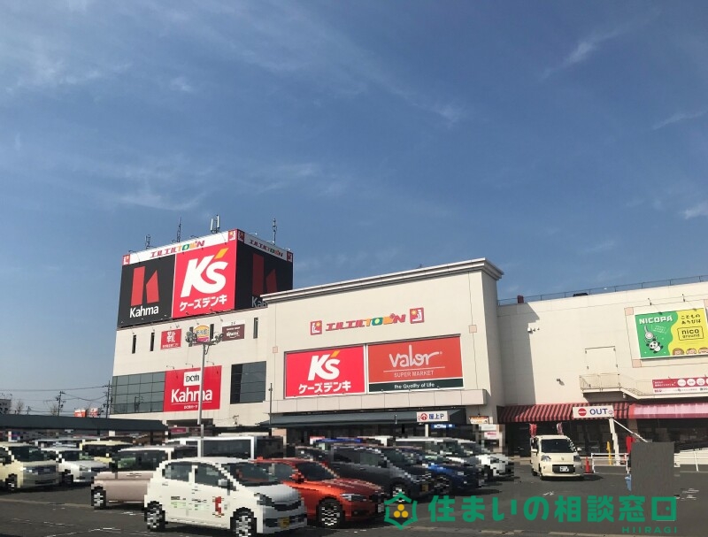 【岡崎市上和田町のアパートのスーパー】