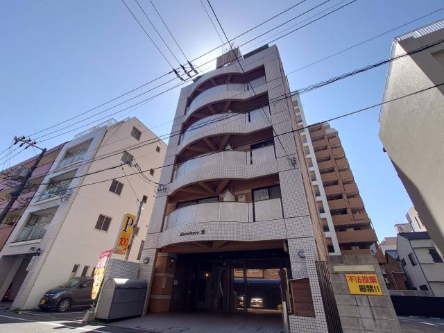 Esperanza宝町の建物外観