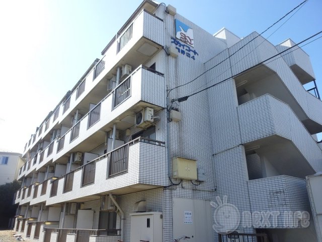 【相模原市中央区淵野辺本町のマンションの建物外観】