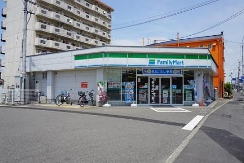 【徳島市庄町のアパートのコンビニ】