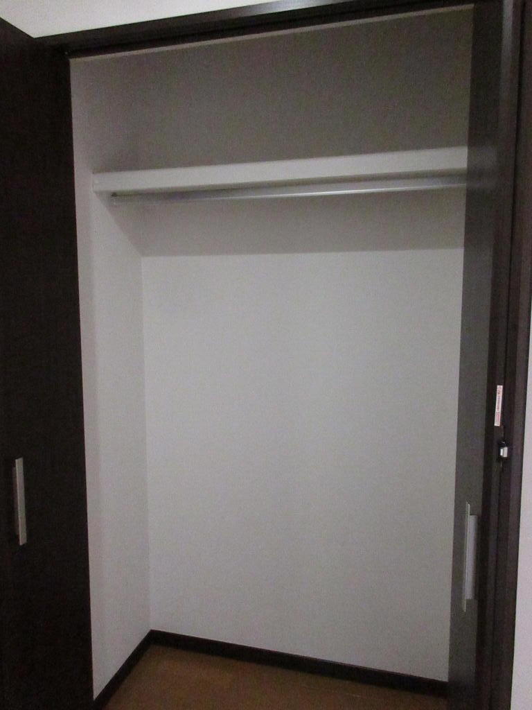 収納　居室収納