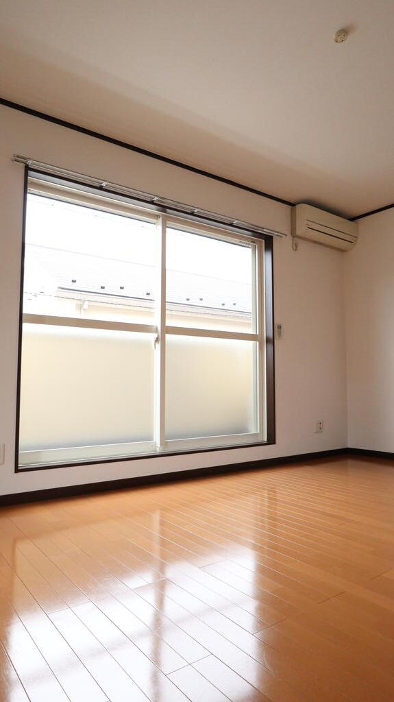 居室・リビング　狛江駅徒歩5分！