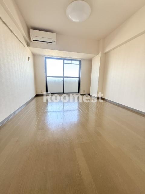 居室・リビング　ゆったり過ごせる居間です