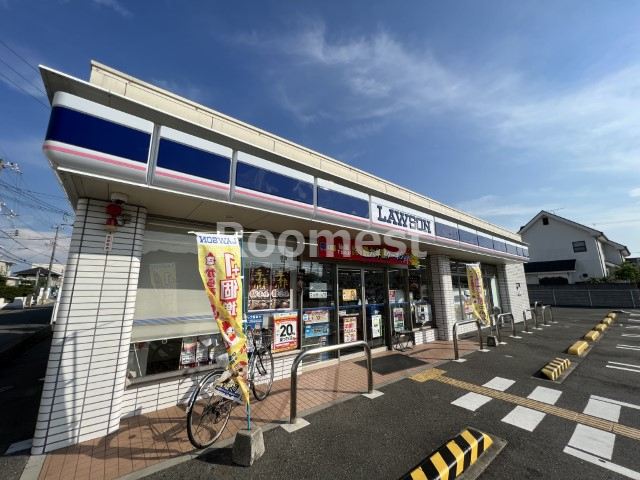 コンビニ　ローソン 加古川平岡町新在家店（コンビニ）まで115m