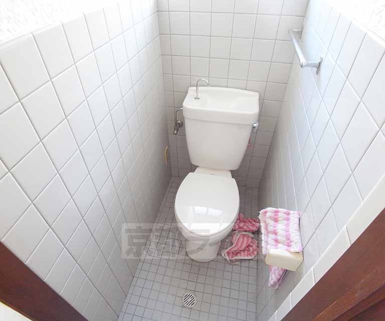 トイレ　水洗トイレです