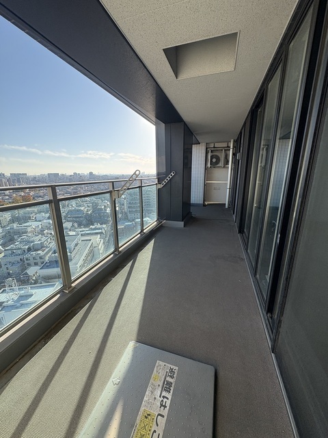 バルコニー　南東向きバルコニー