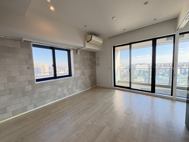 居室・リビング　床暖房、エアコン