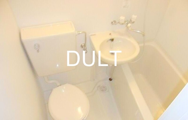 バス・シャワールーム　バスルームです。