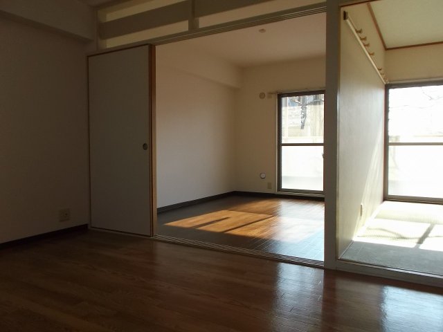 居室・リビング　ゆったりとしたリビングです