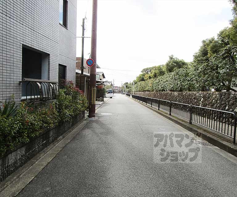 その他　前面道路です