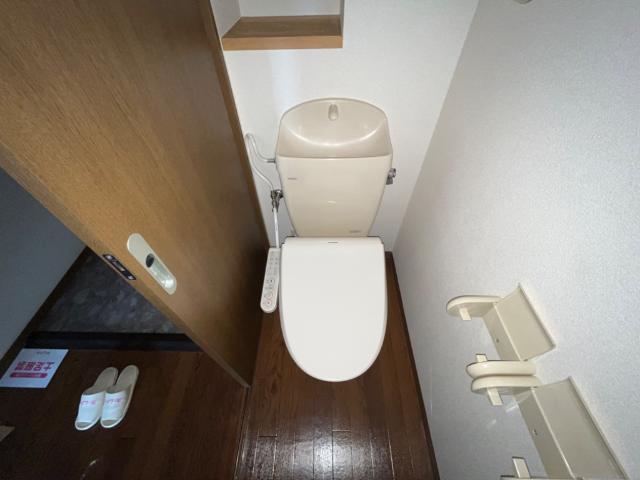 トイレ　シャワー付トイレ