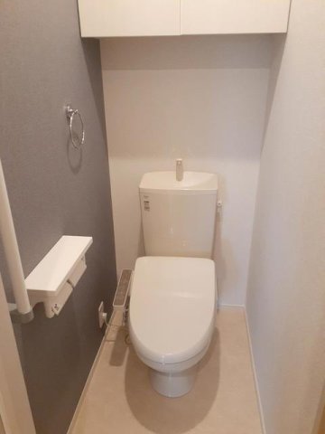 トイレ　清潔感のあるトイレです