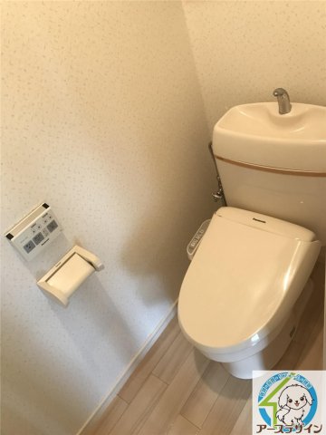 トイレ　パース写真