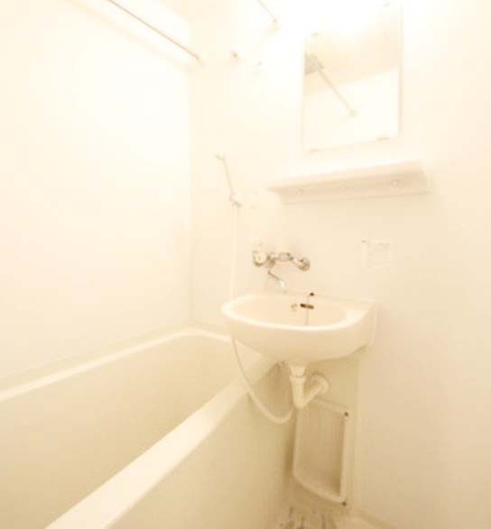 バス・シャワールーム　★浴室乾燥機付きバスルーム★