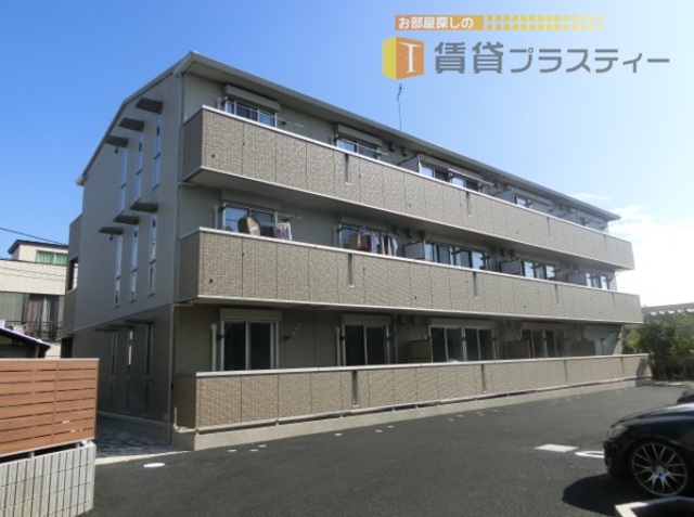 建物外観　写真写りが良いんじゃないんです・・　実物はもっと良いダイワハ