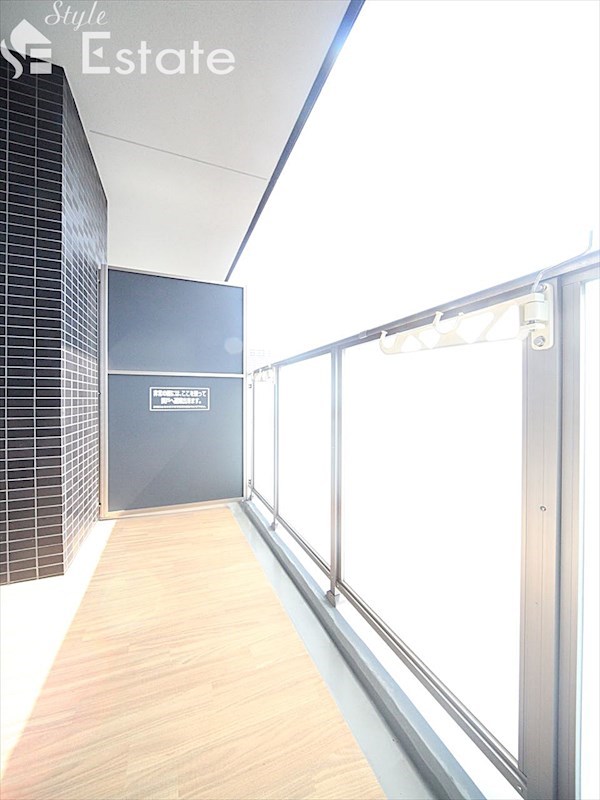 バルコニー　バルコニー