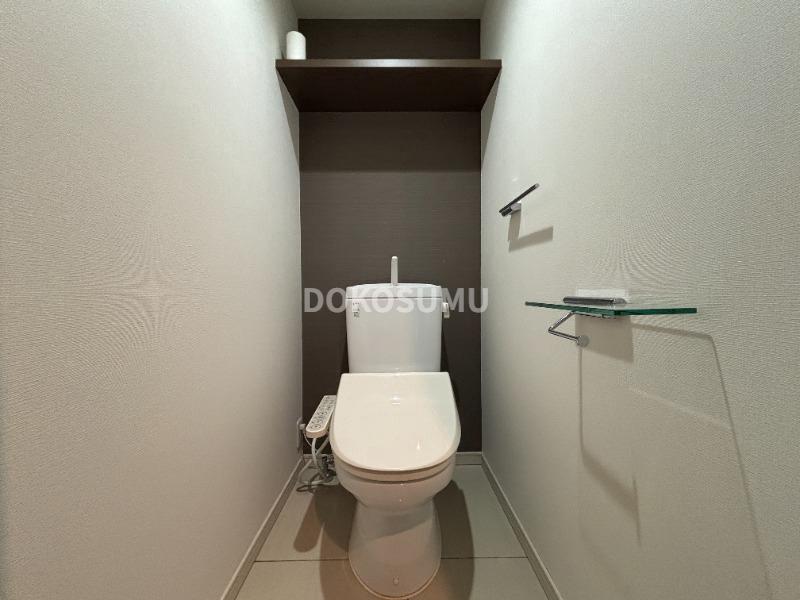 トイレ　毎日使う場所だからこそ、心地よさと清潔感にこだわりました。