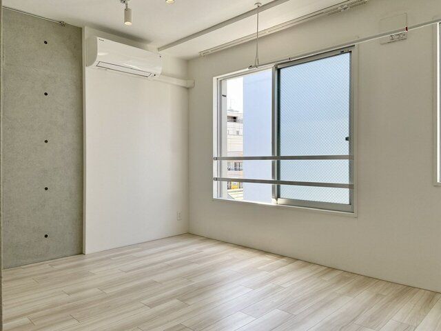 居室・リビング　別タイプ部屋　参考写真です