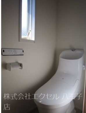 トイレ　同建物の別部屋の写真♪