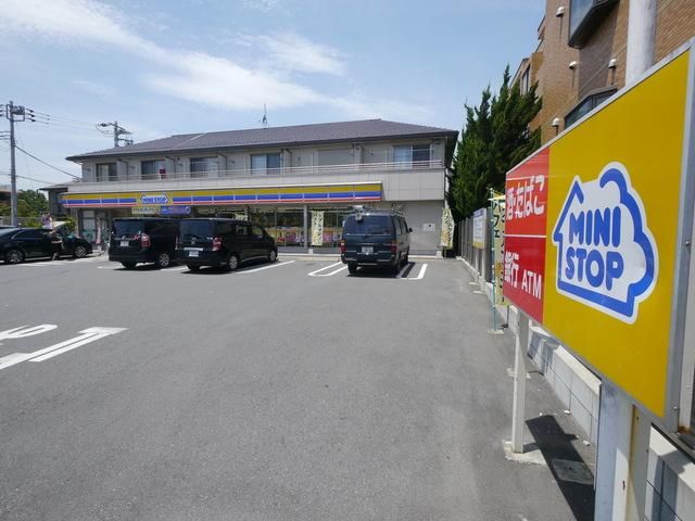 コンビニ　ミニストップ（コンビニ）まで25m