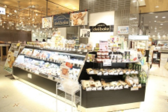 コンビニ　セブンイレブン高崎九蔵町店（コンビニ）まで215m