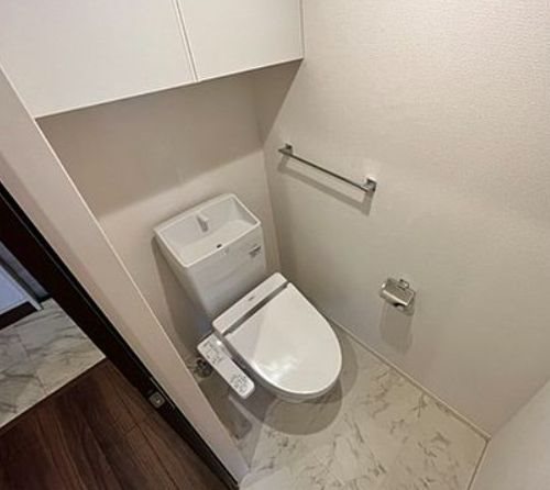 トイレ　※同物件別号室参考写真