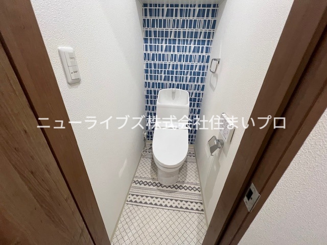 クリエオーレ萱島東のトイレ写真