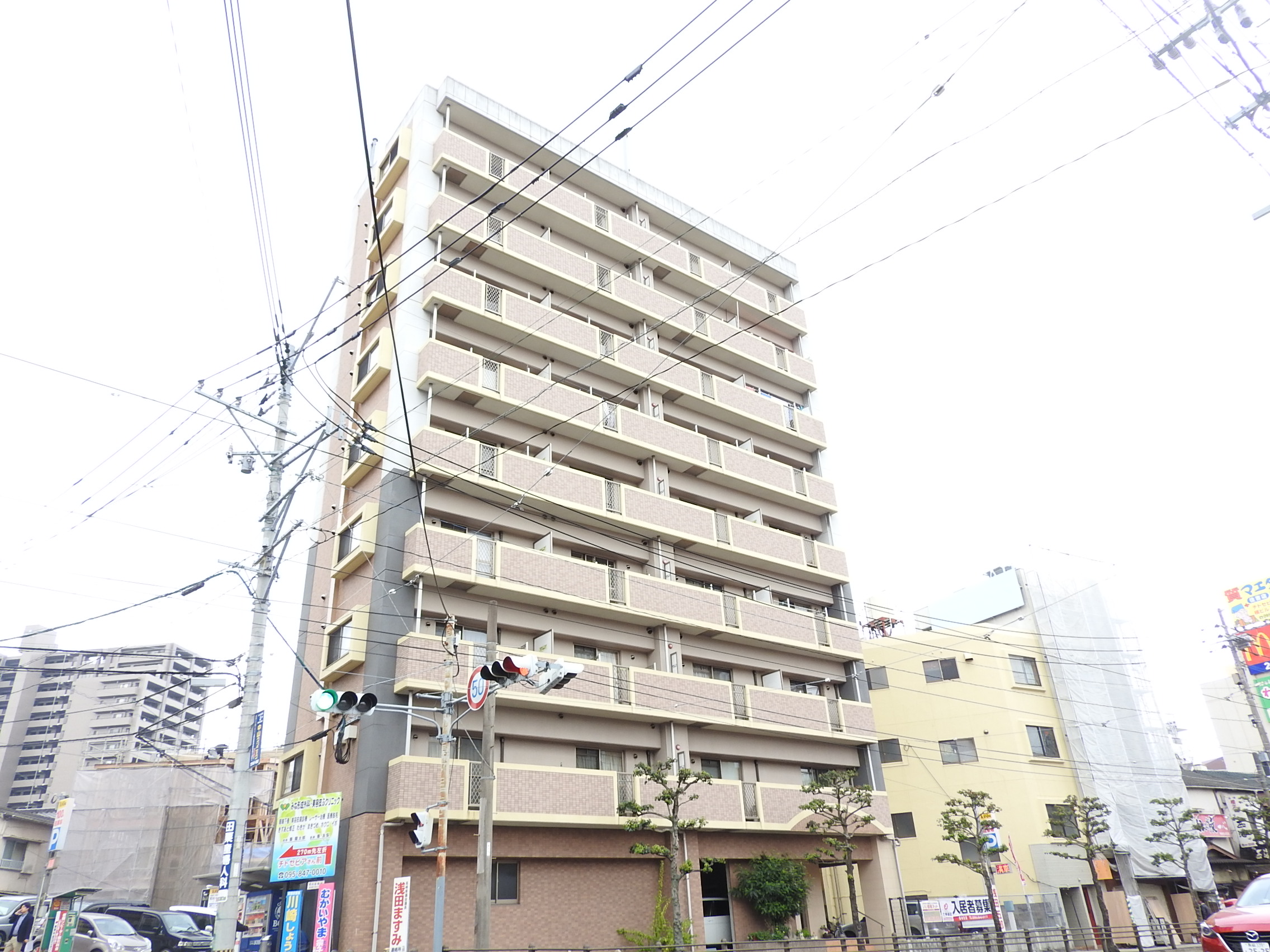 長崎市住吉町のマンションの建物外観