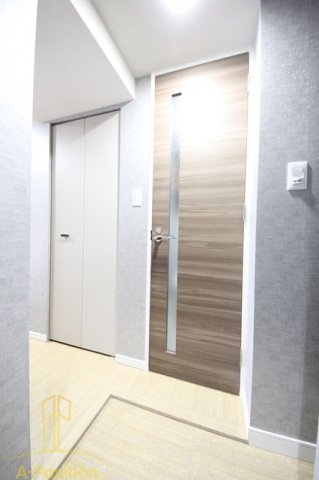 玄関　ファーストフィオーレ東梅田