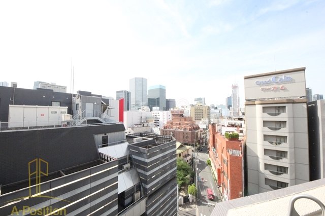 庭　ファーストフィオーレ東梅田